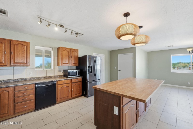 14-web-or-mls-020_ListerPros