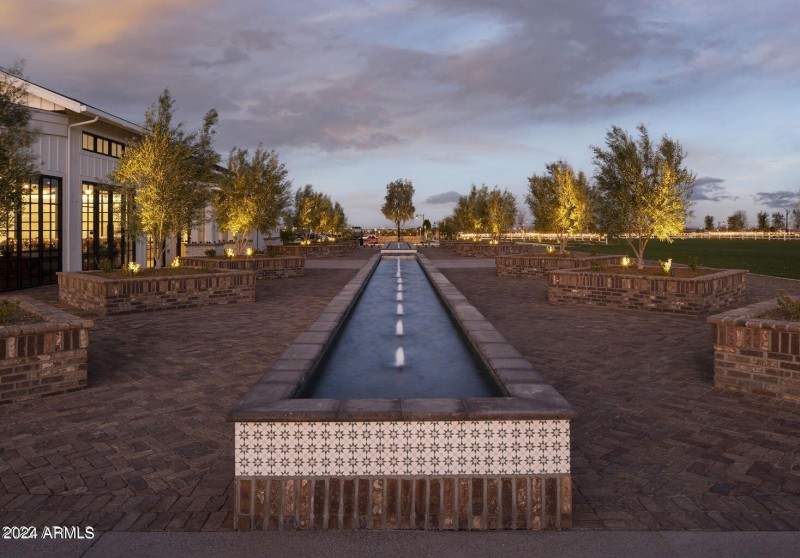 water feature outside of the restaurant