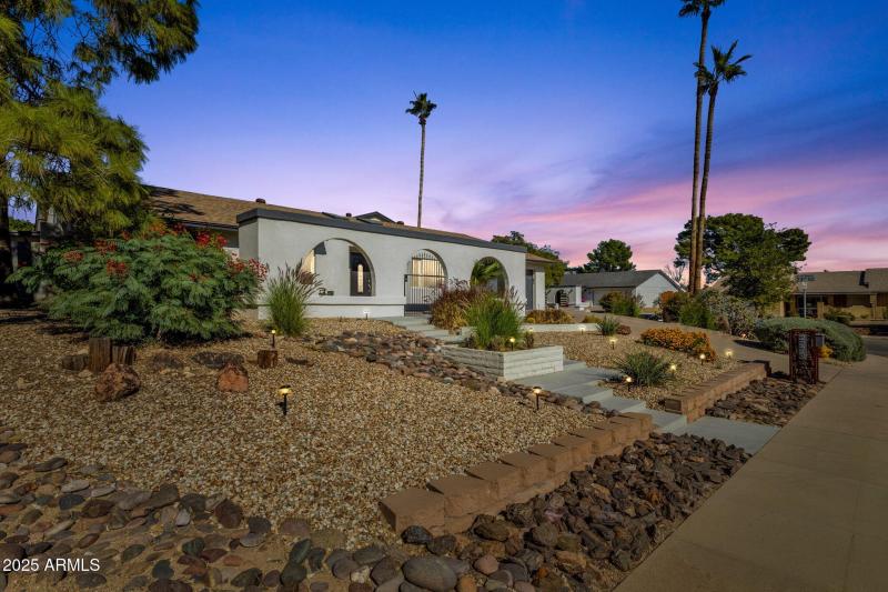 72-web-or-mls-2276-e-mercer-ln