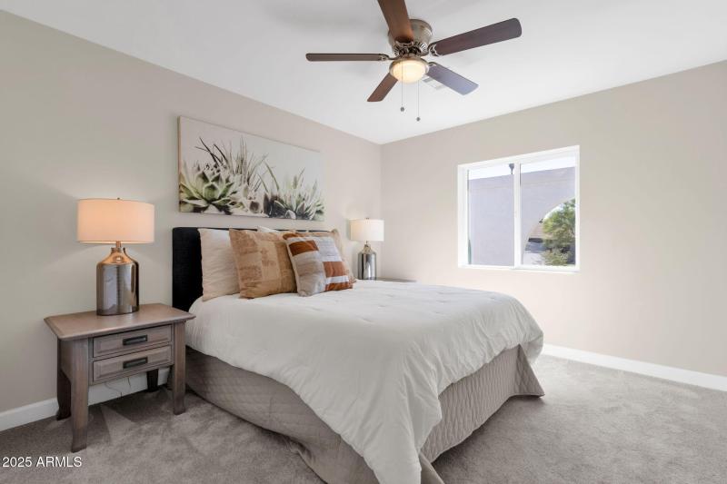 42-web-or-mls-2276-e-mercer-ln