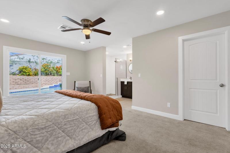 49-web-or-mls-2276-e-mercer-ln