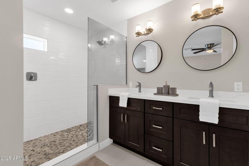 53-web-or-mls-2276-e-mercer-ln