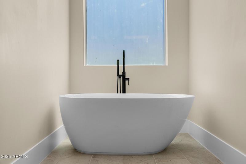 primary bathroom tub sample finishes