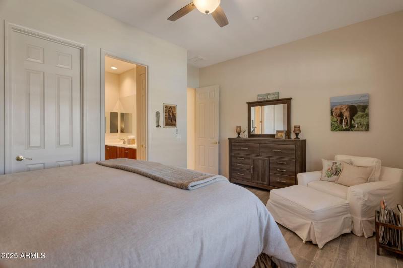 33572 N 79th Way Bedroom 3 view to hallw