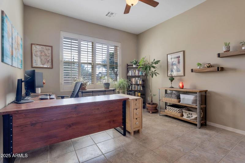 33572 N 79th Way dining used as office