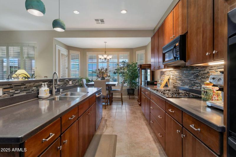 33572 N 79th Way Kitchen out to eating a