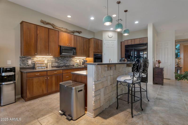 33572 N 79th Way Kitchen