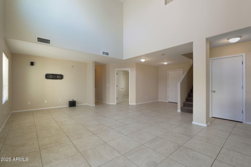 8-web-or-mls-009_ListerPros