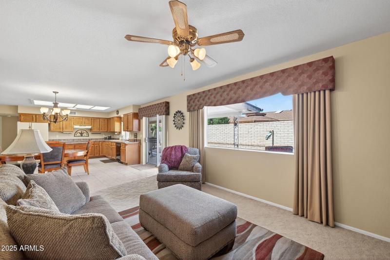 18-web-or-mls-8248 E Laguna Azul Ave, Me