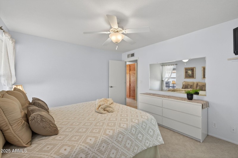 20-web-or-mls-8248 E Laguna Azul Ave, Me