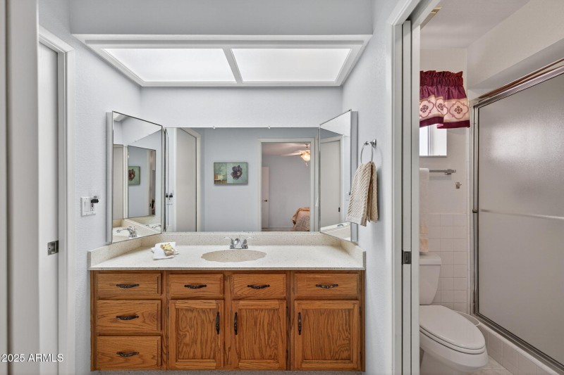 21-web-or-mls-8248 E Laguna Azul Ave, Me