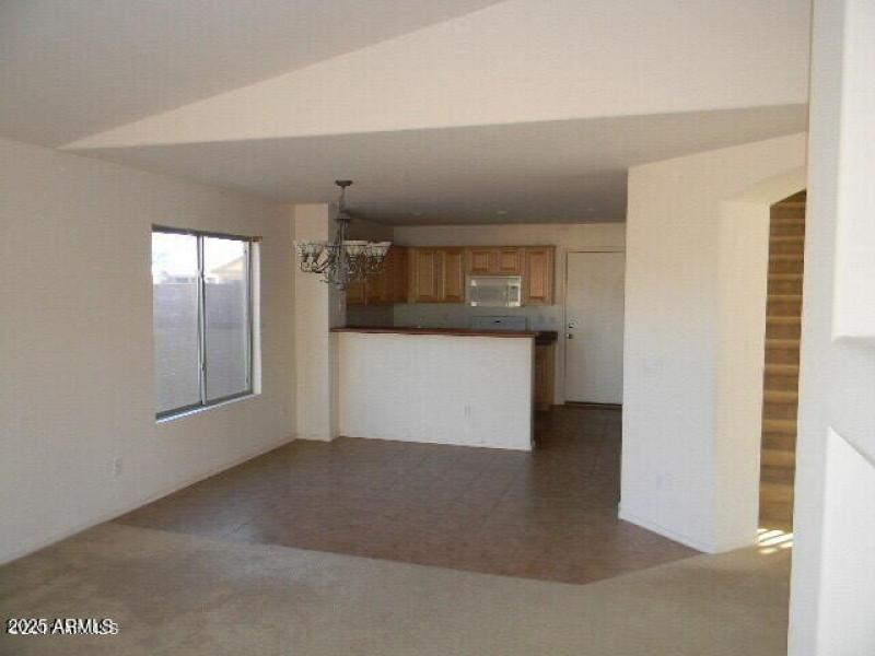 2ffad2fe8c080082c421a574a4a1a3c7