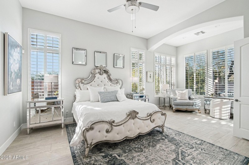 Light-Filled Primary Suite