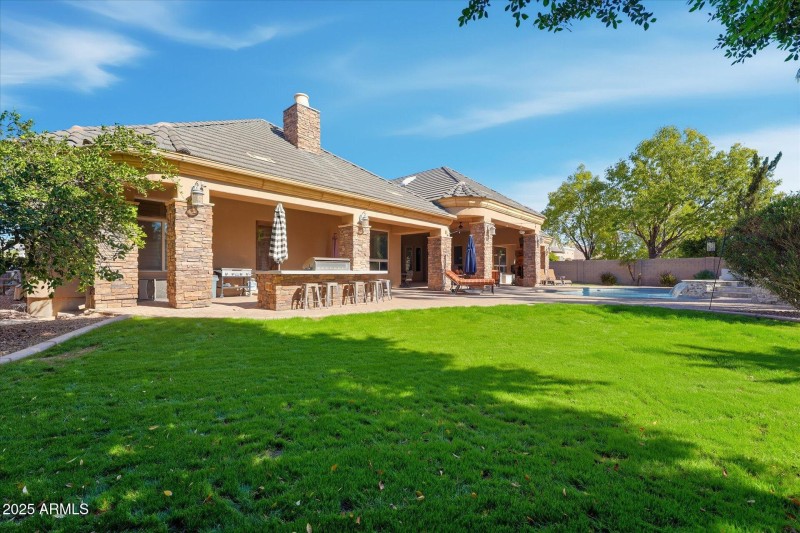 78-078-rear-exterior