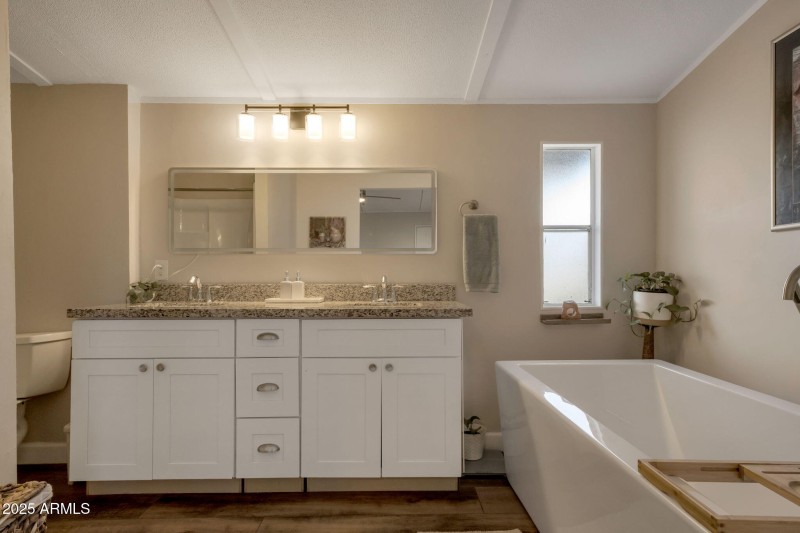 5-web-master bathroom 1