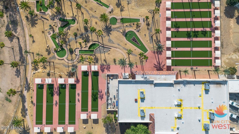 Bocce Ball & Mini Golf