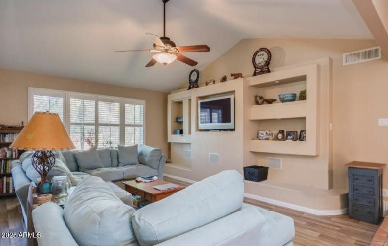 Screenshot 2025-11-12 at 11.30.43PM