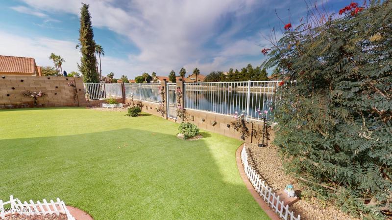 7804-W-Julie-Dr-11122025_173337