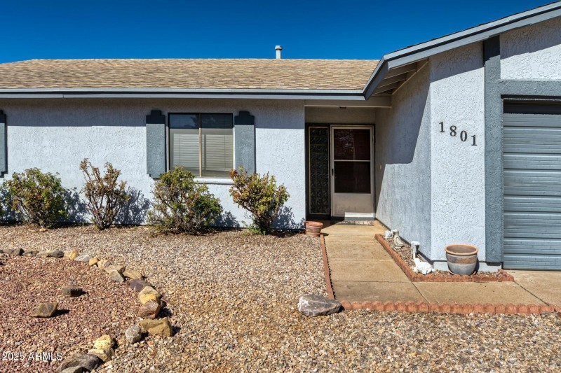 072038-1801 Periwinkle Drive