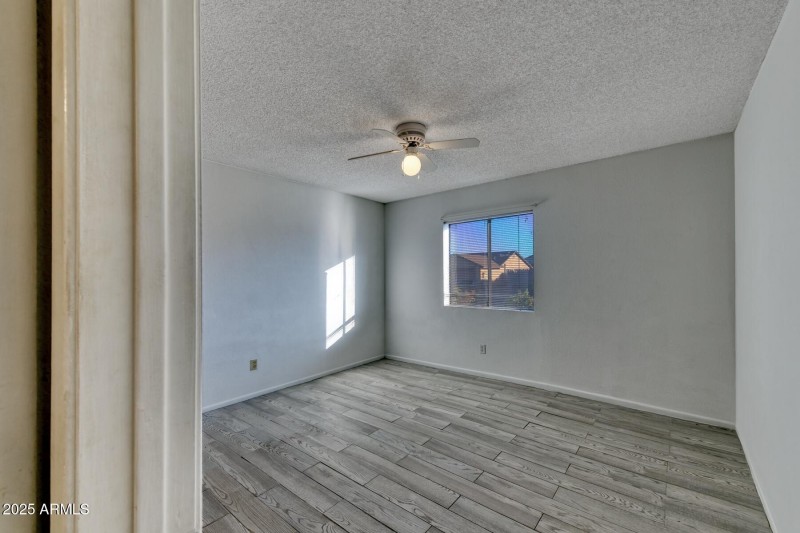 082148-1801 Periwinkle Drive