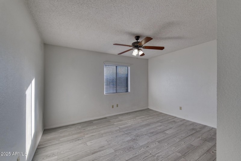 082158-1801 Periwinkle Drive