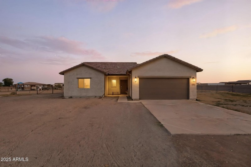 54-web-or-mls-Virtual Twilight 1