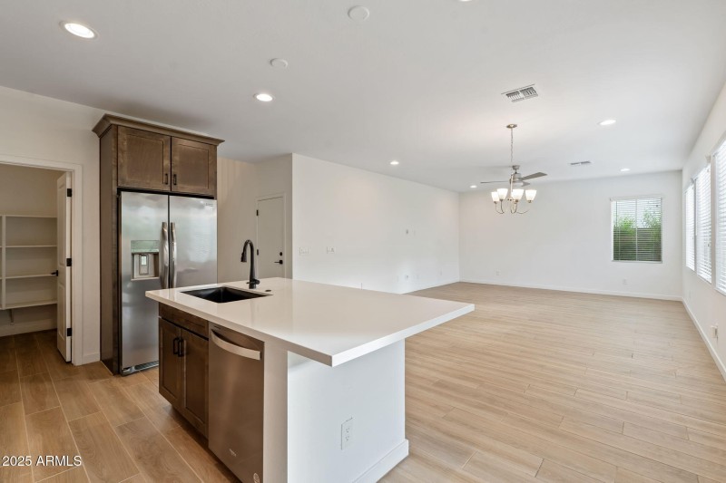 10-web-or-mls-DSC_6010