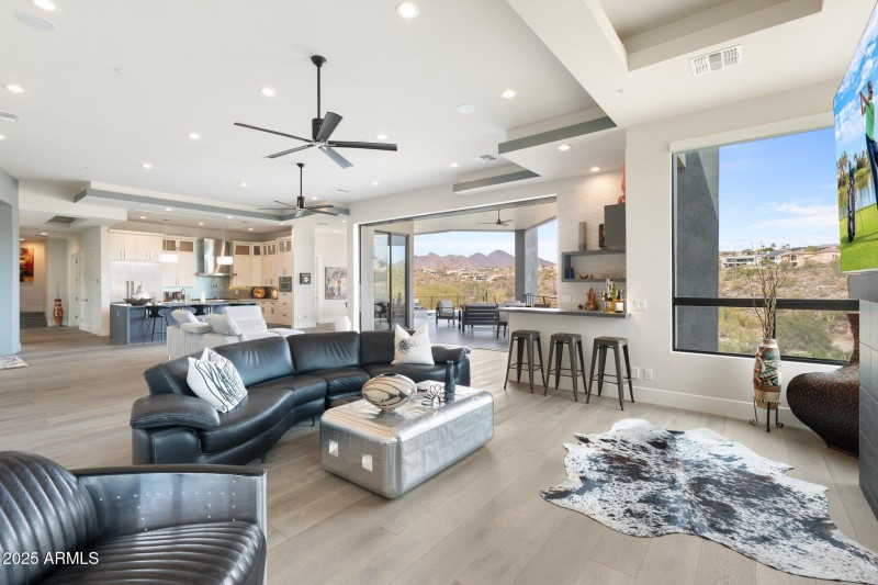 22-web-or-mls-DSC09057