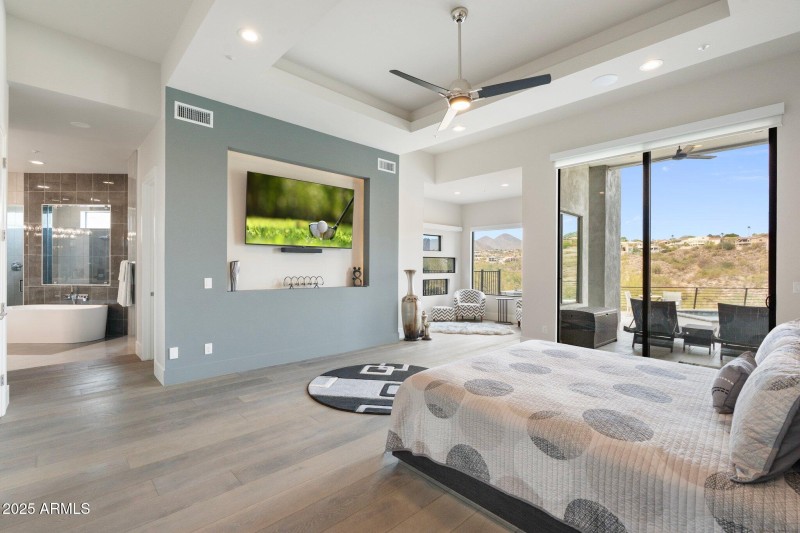 39-web-or-mls-DSC09145 copy