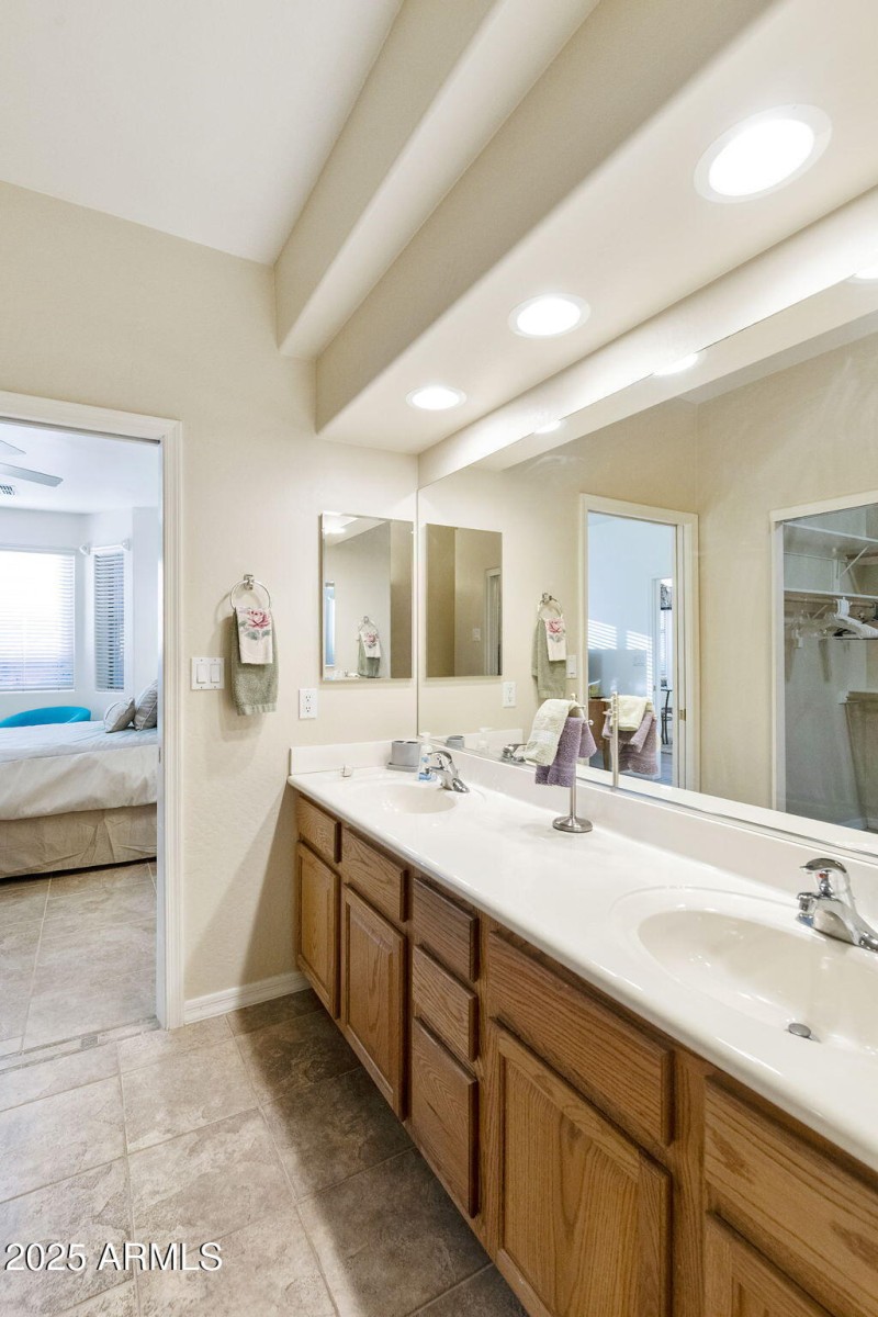 primary bathroom dual sinks