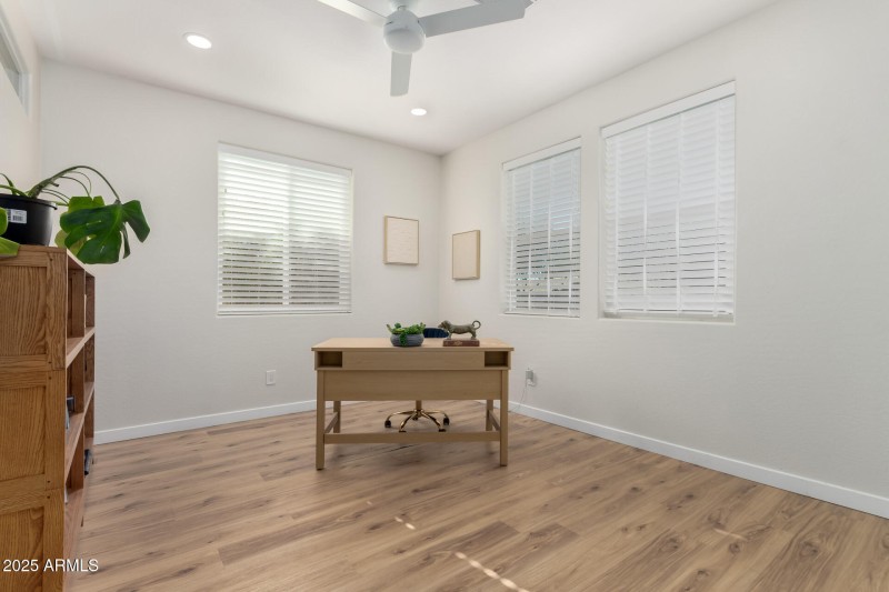 BONUS OFFICE/4TH BEDROOM