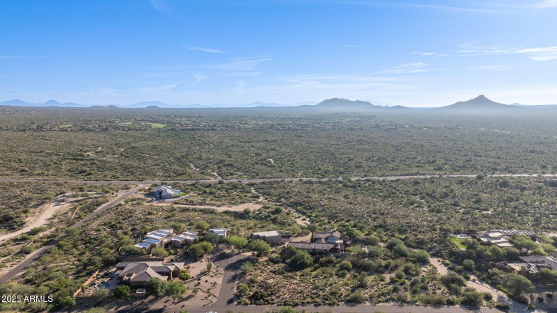 5-web-or-mls-DJI_20251111085503_0159_D