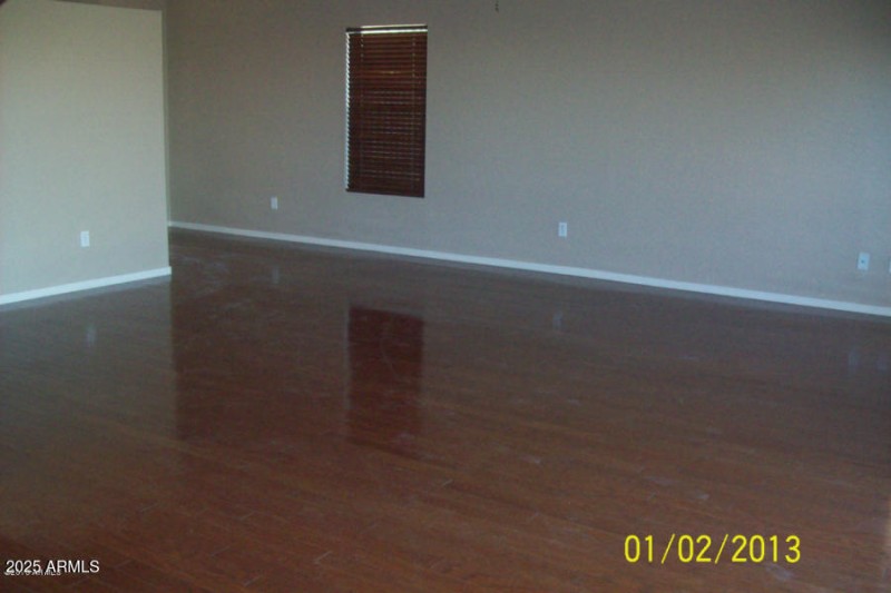 20130103020917398043000000-o