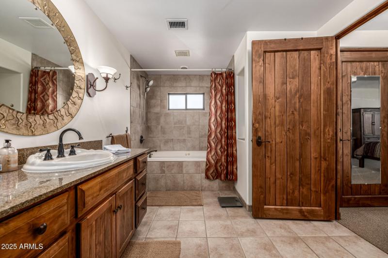 22 Master Bathroom