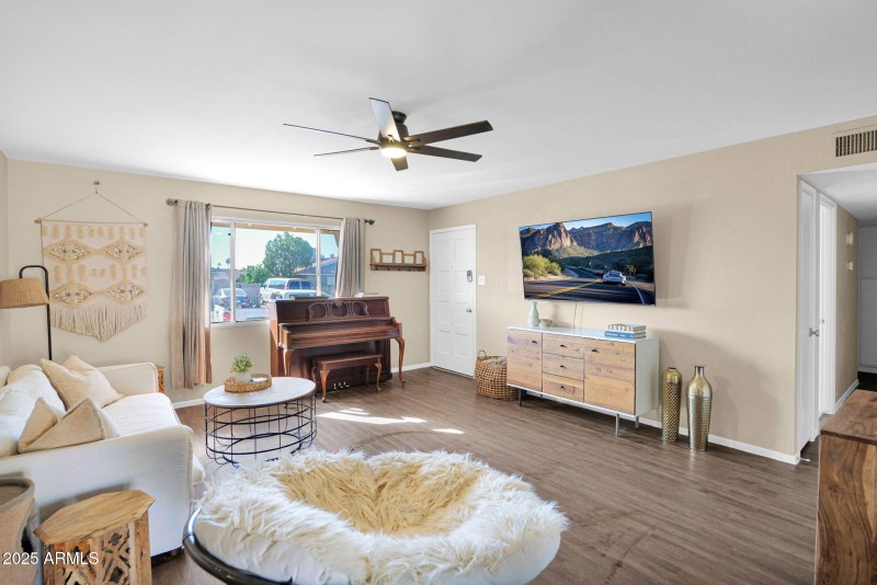 10-web-or-mls-P1360950