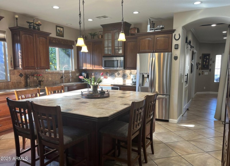 Screen Shot 2025-11-13 at 10.01.19 AM