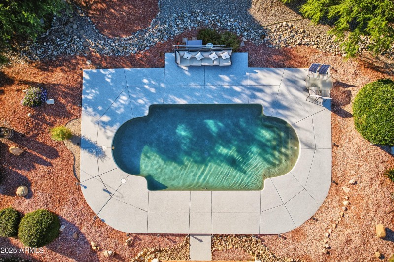 dji_fly_20251112_083828_274_176296343837