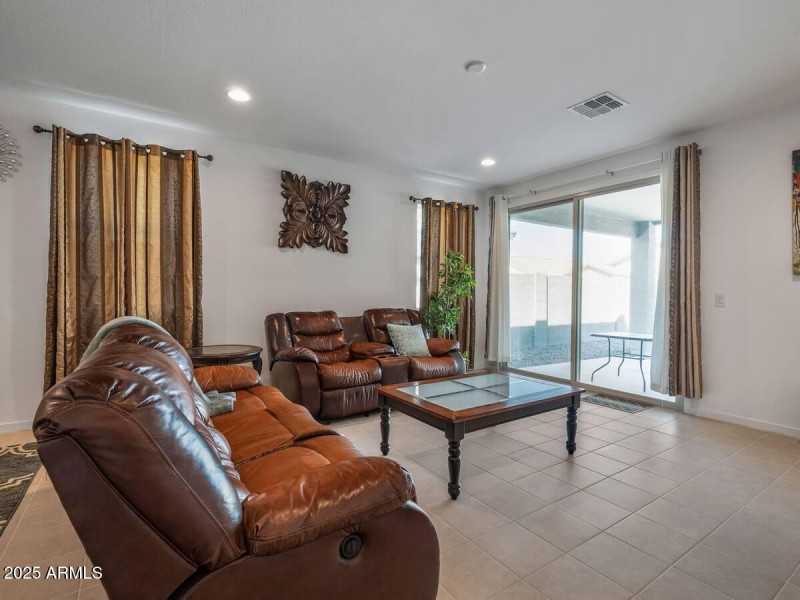 73bc1bb2-2a5a-4dcc-9967-edadc5da9aa2