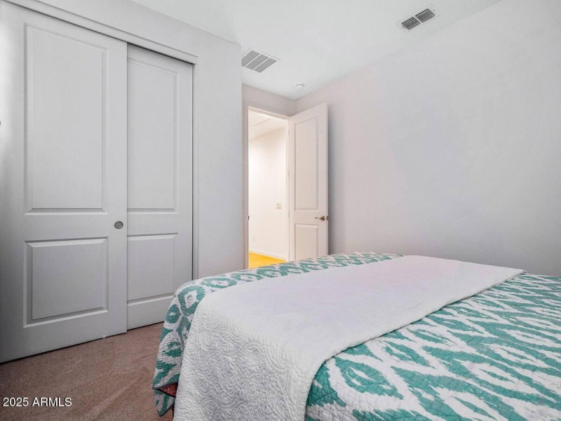 8713f82c-bcc4-4052-8c2f-1c3d97279f38 - C