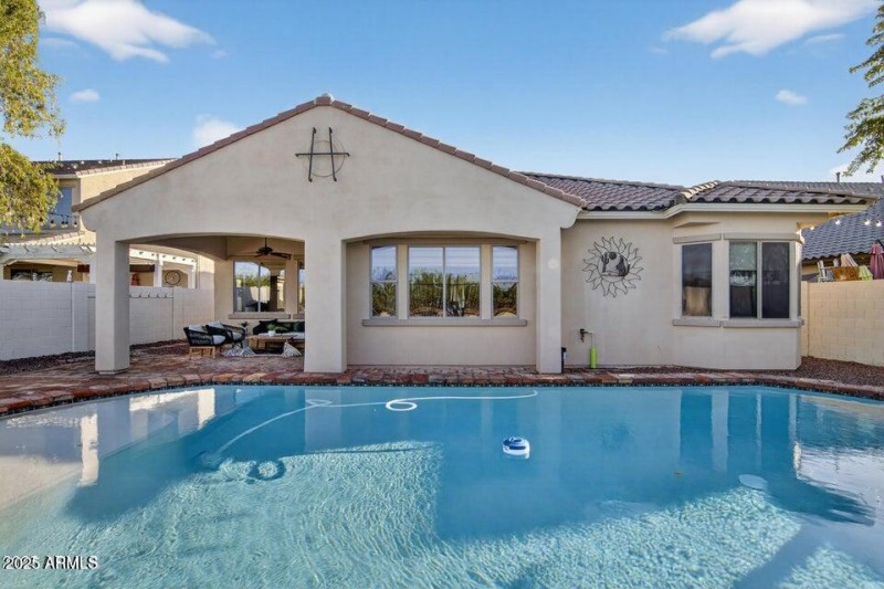 20251016171716558906000000-o