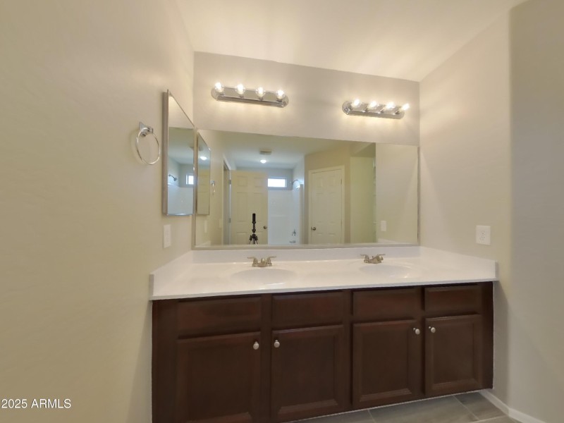 7_pc_anPnch97Zk_UrJlyqAwIA_layout_0