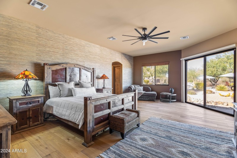 Primary w/ Separate Backyard Access