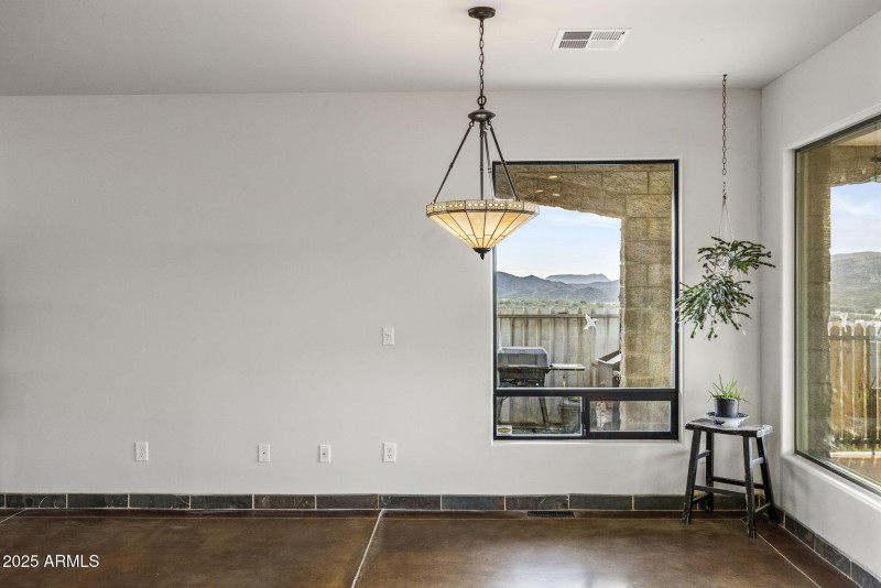 32-web-or-mls-D46A3391