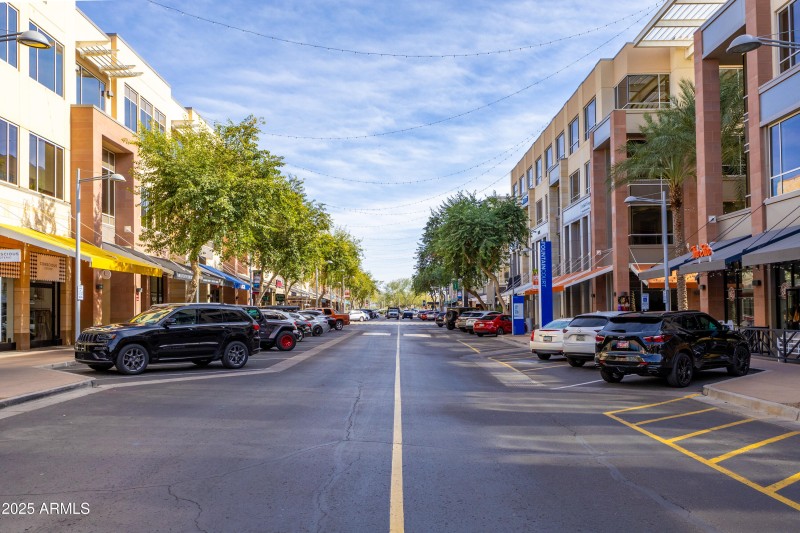 21320 N 56th St #2001-47