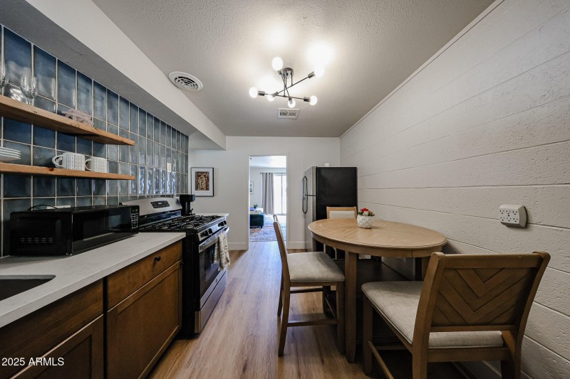2 Bedroom Kitchen and Dining