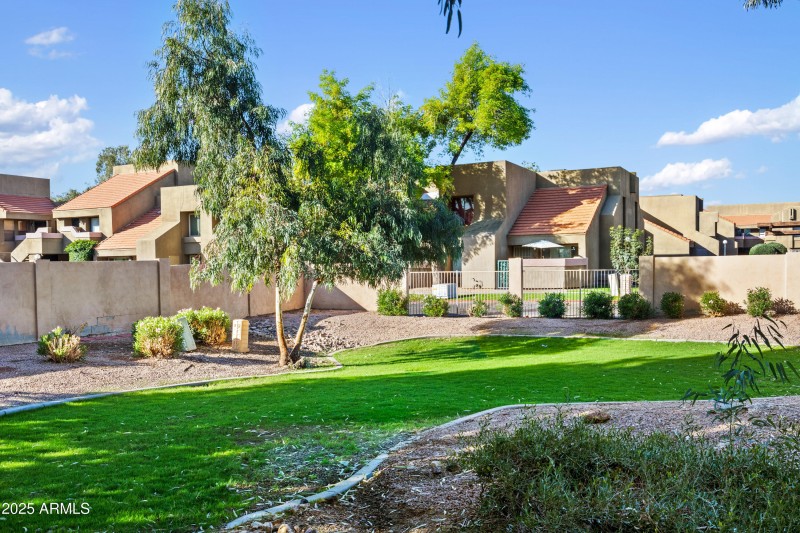 1406 W Emerald Ave 113-24