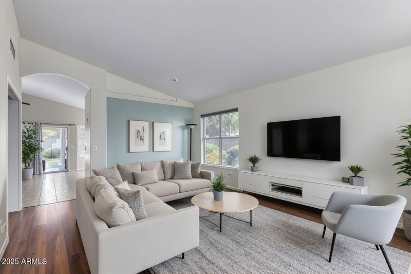 REimagineHome_1763062024126_1x