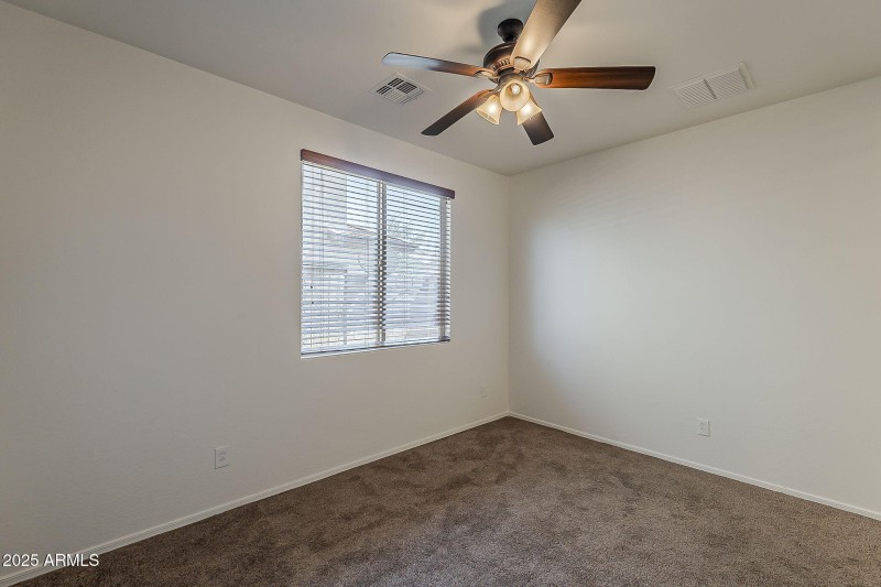 25-web-or-mls-Stacey-25