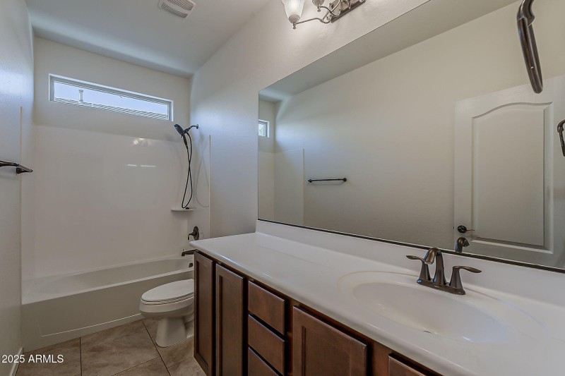 34-web-or-mls-Stacey-34