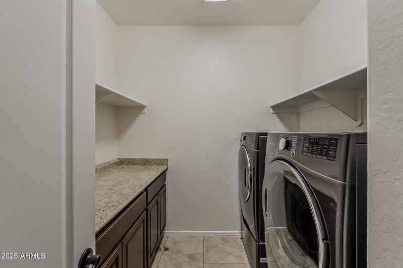 40-web-or-mls-Stacey-40